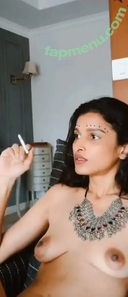 Jikki Nair nude photo #0182 (ineffableimpressions)