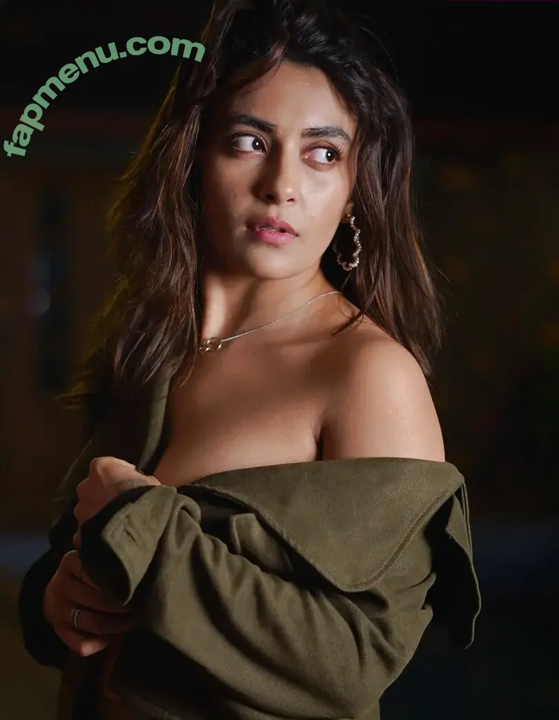 Jinal Joshi nude photo #0030 (jinal.j.j)