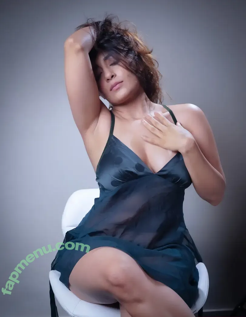 Jinal Joshi nude photo #0089 (jinal.j.j)