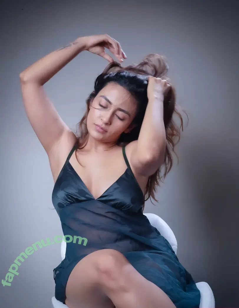 Jinal Joshi nude photo #0098 (jinal.j.j)