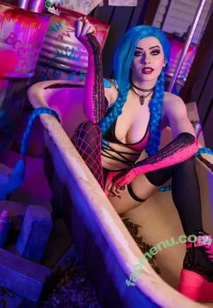 Jinx Cosplay Arcane / LeagueLegends / jinxedyumeria nude photo #0003