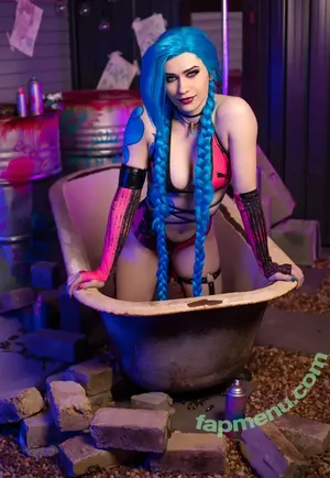 Jinx Cosplay Arcane / LeagueLegends / jinxedyumeria nude photo #0010