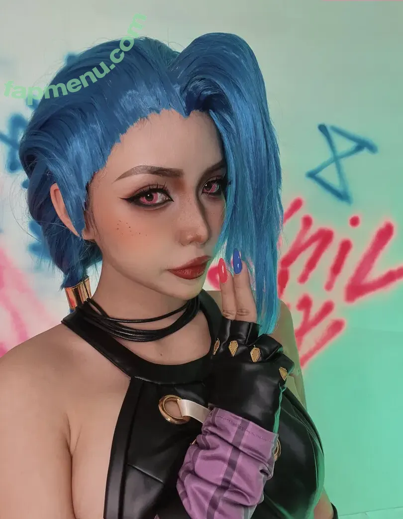 Jinx Cosplay Arcane nude photo #0068 (LeagueLegends / jinxedyumeria)