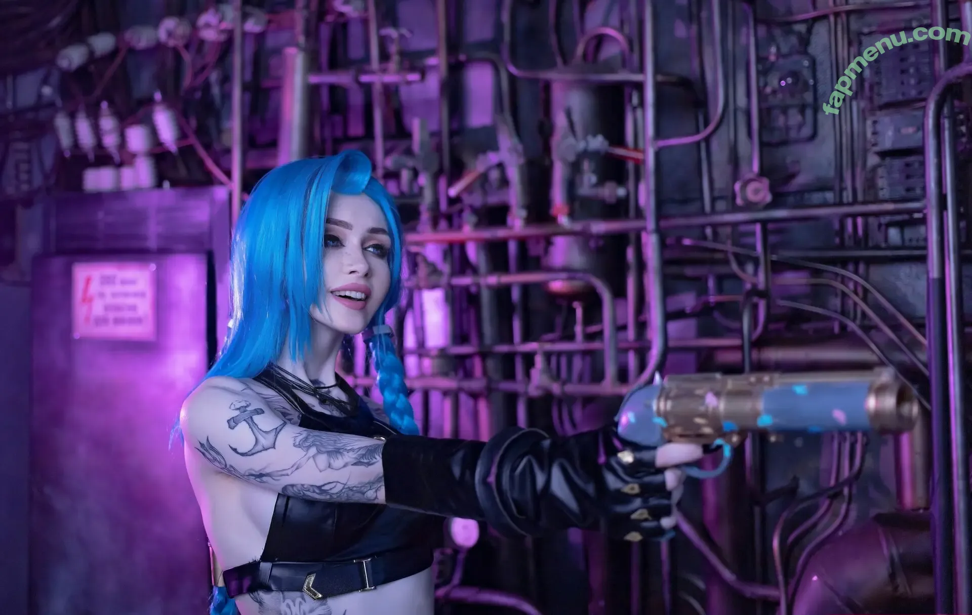 Jinx Cosplay Arcane nude photo #0151 (LeagueLegends / jinxedyumeria)
