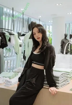 Jisoo / BLACKPINK / qenshizu / sooyaaa__ nude photo #1500