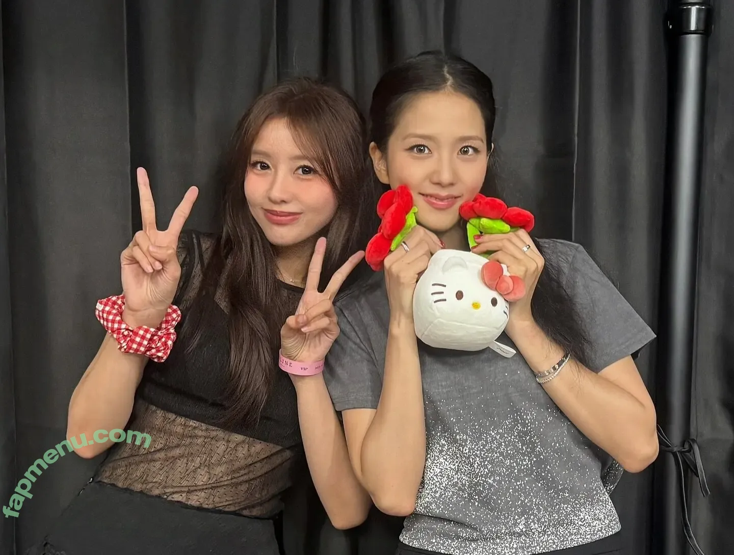 Jisoo nude photo #1507 (BLACKPINK / qenshizu / sooyaaa__)