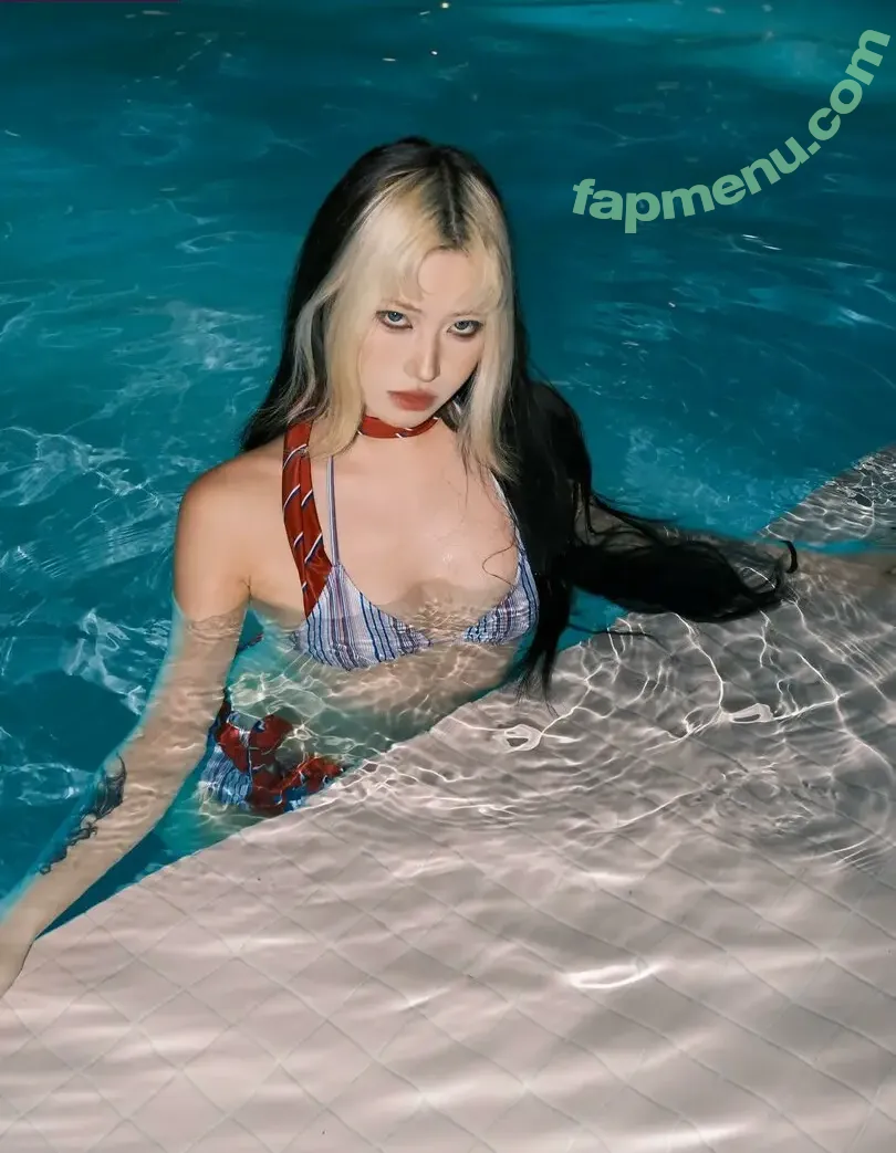 Jizifanfan nude photo #0004 (Jizifanfan)