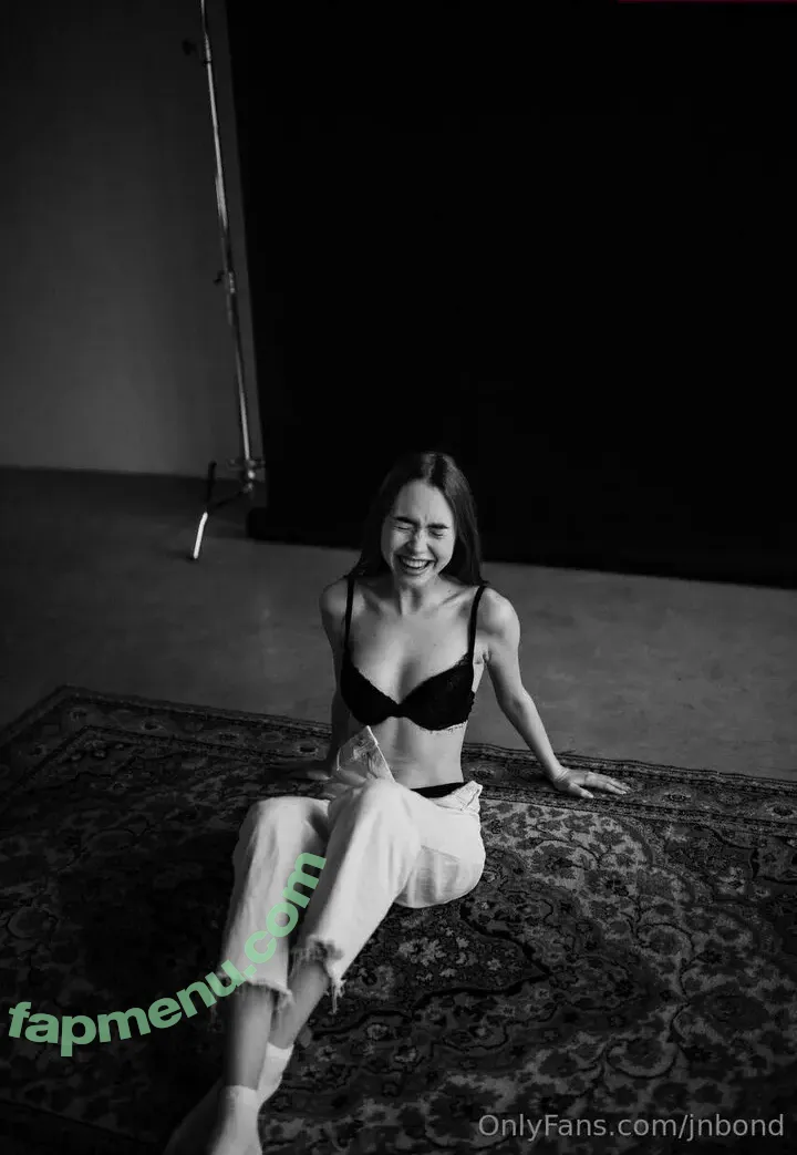 jnbond nude photo #0039 (jnbond)