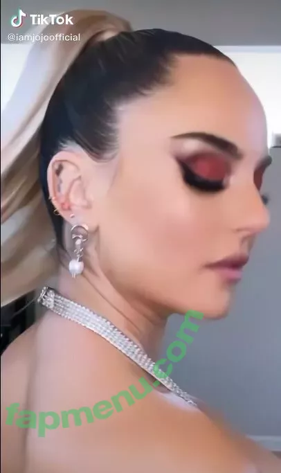 Joanna Jojo Levesque nude photo #0027 (iamjojo)