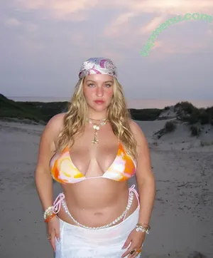  nude photo #0009