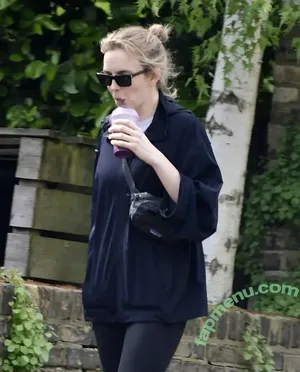 Jodie Comer / jodiemcomer nude photo #0218
