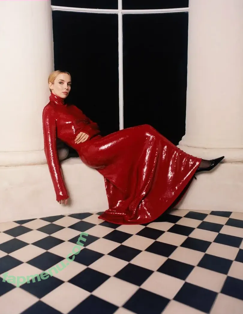 Jodie Comer nude photo #0088 (jodiemcomer)