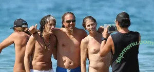  nude photo #0001