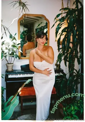  nude photo #0005