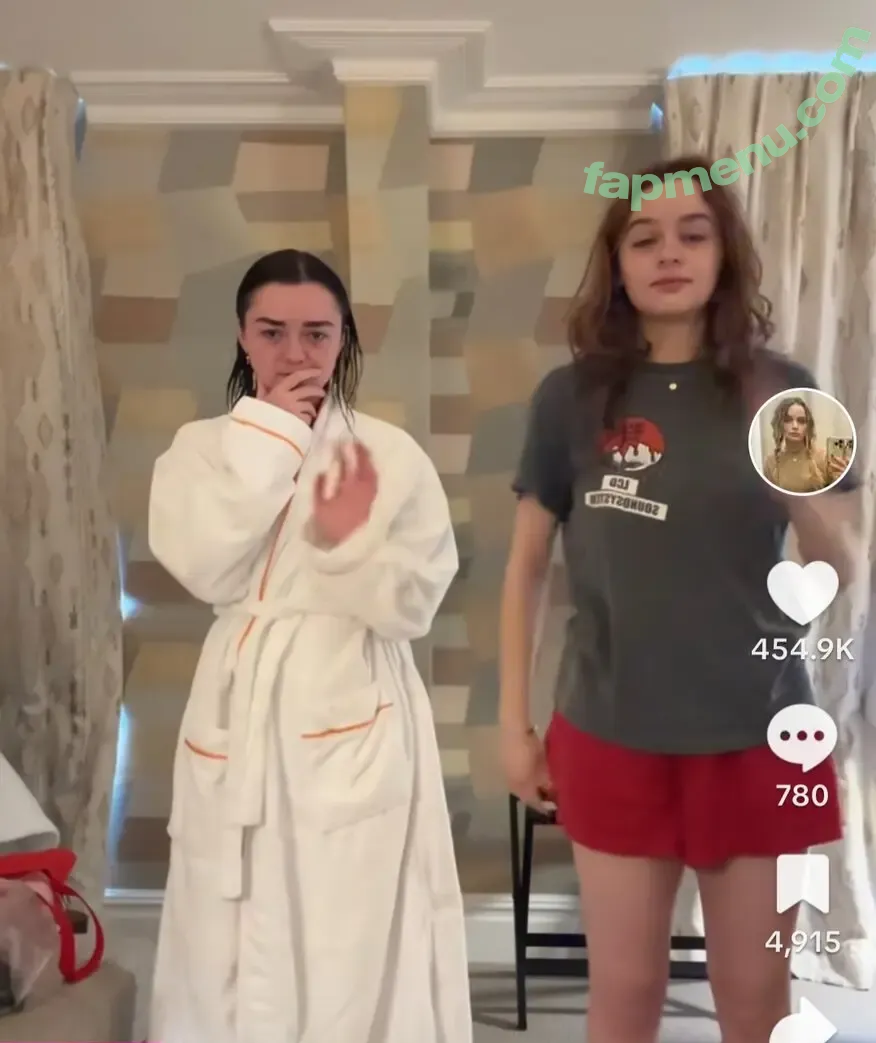 Joey King nude photo #0004 (iam_jaygarcia / joeyking)