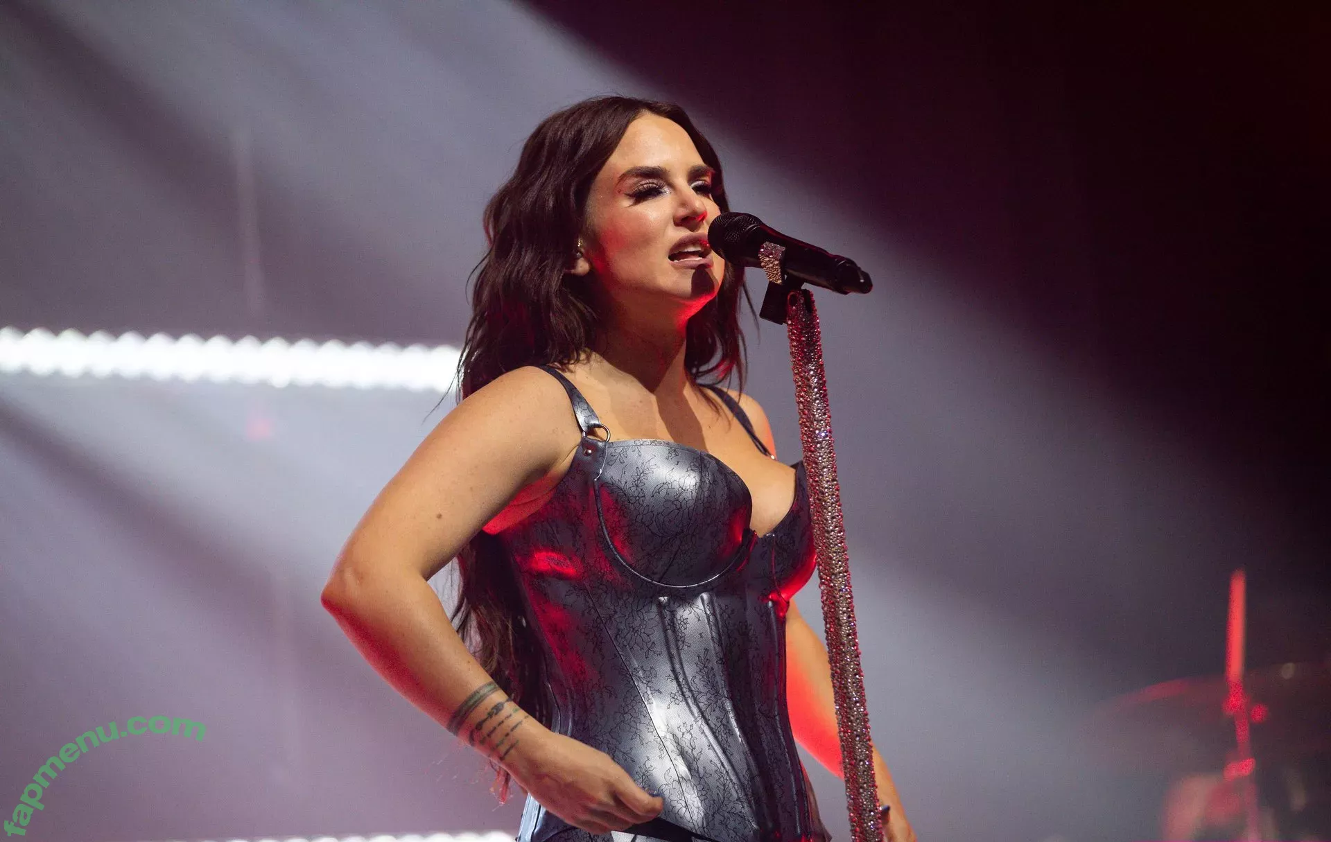 Jojo Levesque nude photo #0047 (iamjojo)