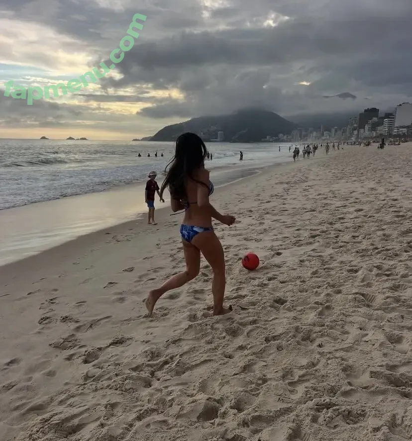 Jordana Brewster nude photo #0745 (JordanaBrewster)