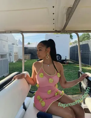 Jorja Smith / jorjasmith_ nude photo #0171