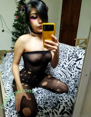  nude photo #0002