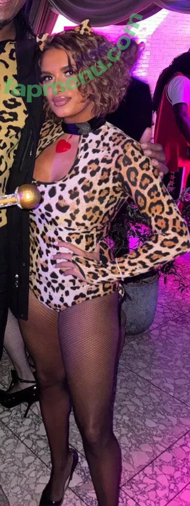 Joy Taylor nude photo #0679 (joyoustaylorjoyfree / joytaylortalks)