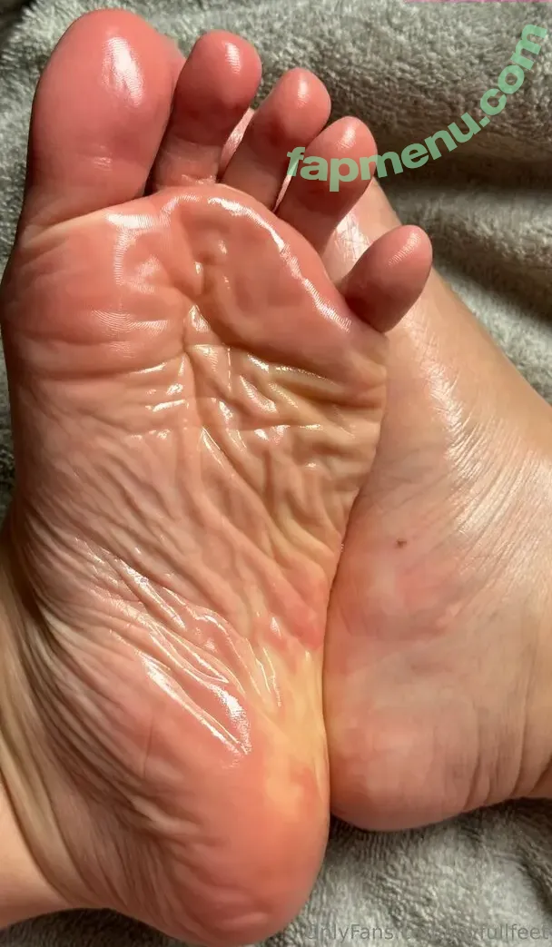 joyfullfeet nude photo #0027 (joy.fullfeet)