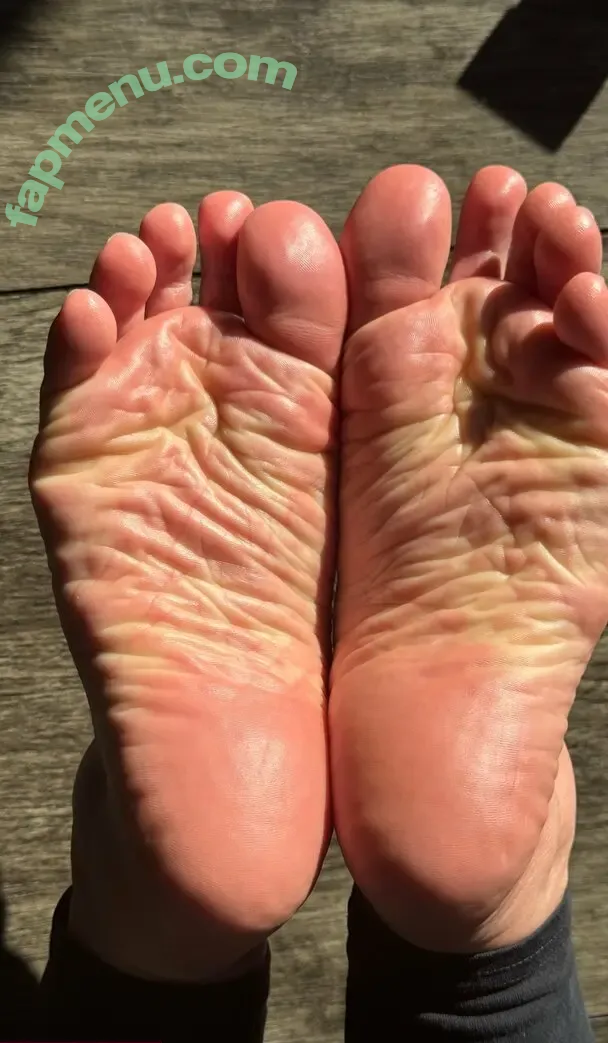 joyfullfeet nude photo #0035 (joy.fullfeet)