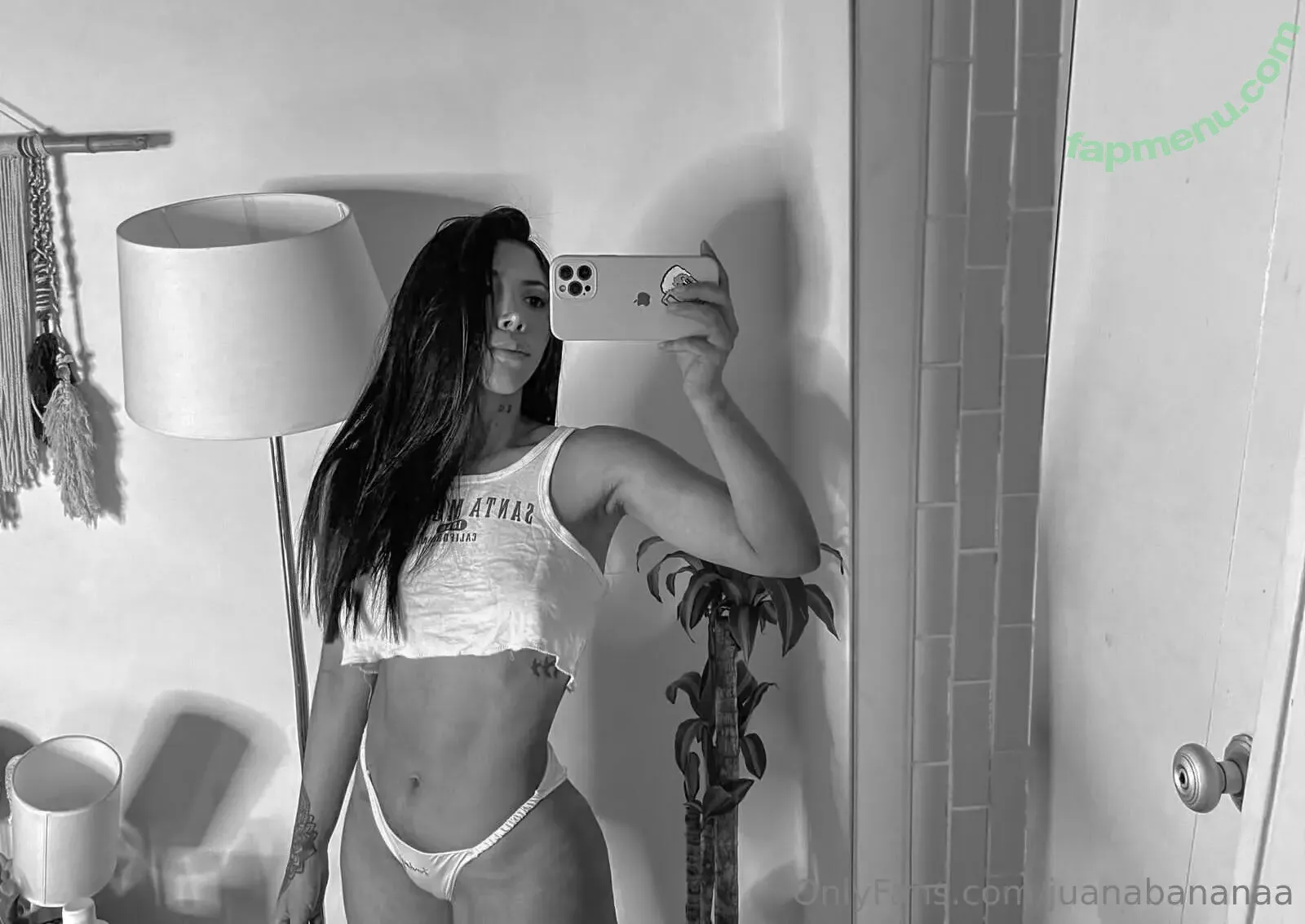 juanabananaa nude photo #0003 (j.naty12)