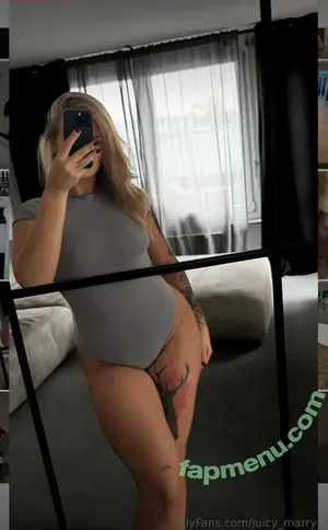  nude photo #0003