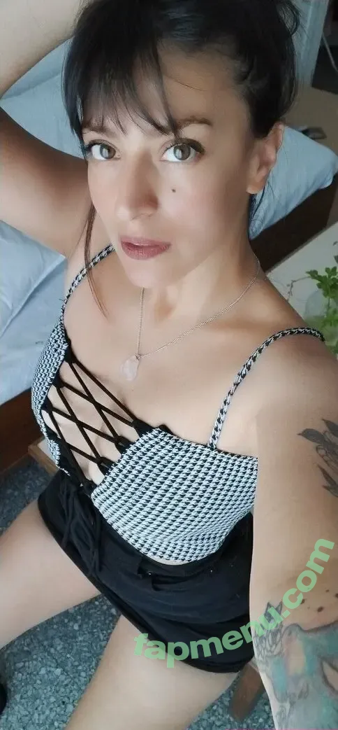 jujuu.dr nude photo #0039 (drjujulove)