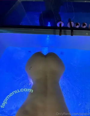  nude photo #0001