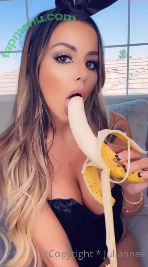 Juli.annee nude photo #0177 (juli_anneelk / juliannee)