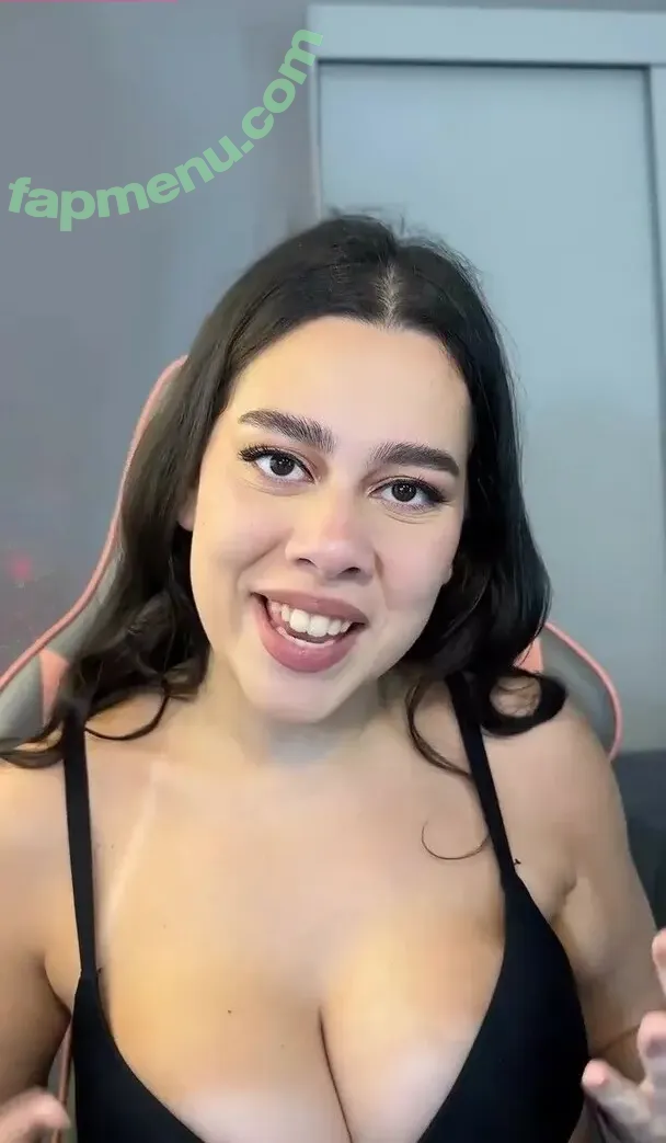 Julia Alvarenga nude photo #0092 (julinhafuracaoo / kjuliak)