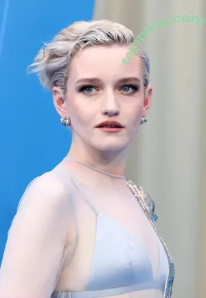 Julia Garner / juliagarnerofficial / ztyg_29 nude photo #0207