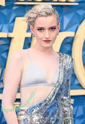 Julia Garner / juliagarnerofficial / ztyg_29 nude photo #0211