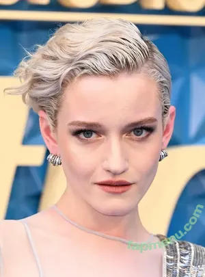 Julia Garner / juliagarnerofficial / ztyg_29 nude photo #0217