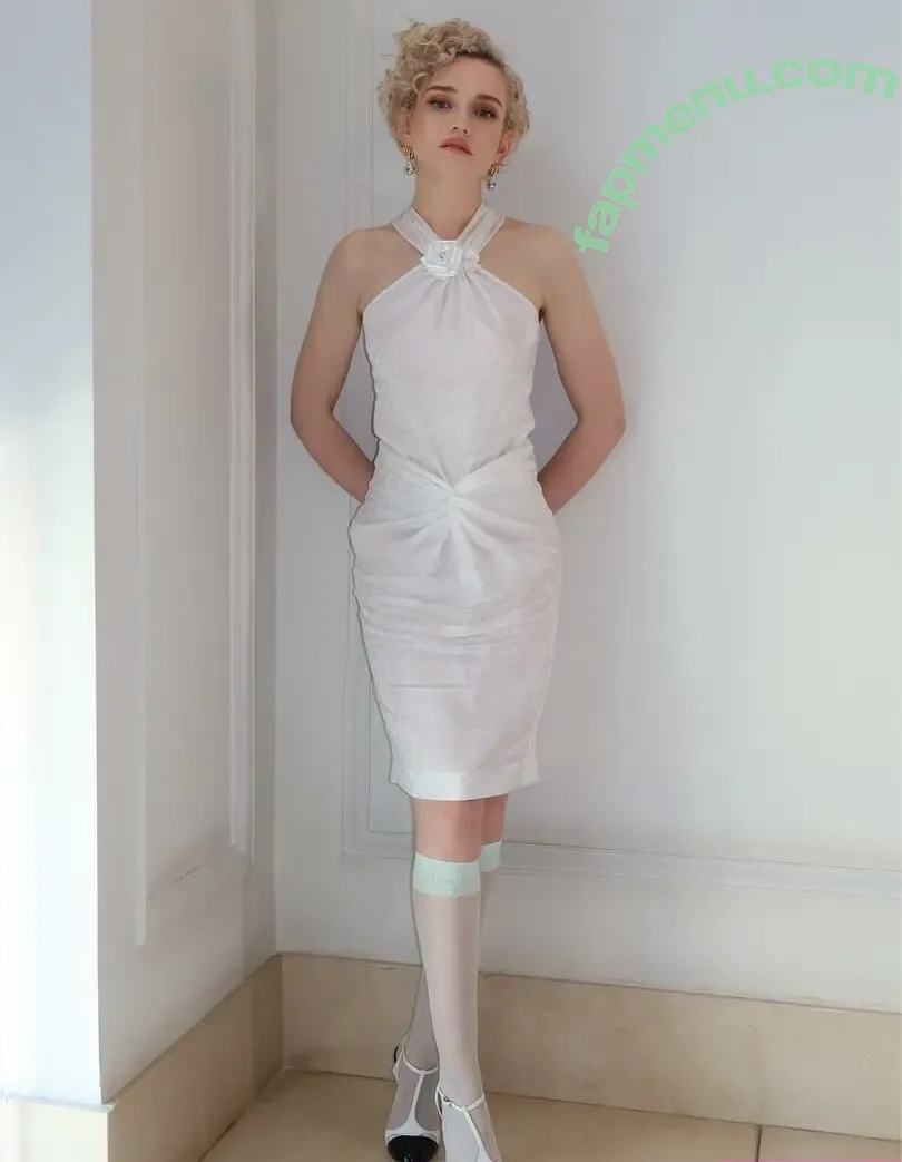 Julia Garner nude photo #0234 (juliagarnerofficial / ztyg_29)