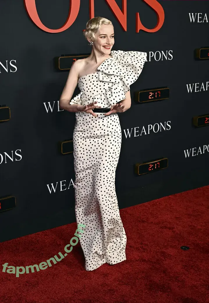Julia Garner nude photo #0250 (juliagarnerofficial / ztyg_29)