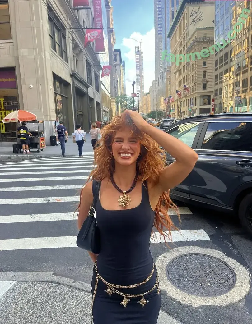 Julia Hatch nude photo #0071 (julia.hatchh)