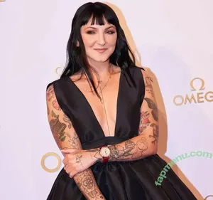 Julia Michaels / juliamichaels nude photo #0011