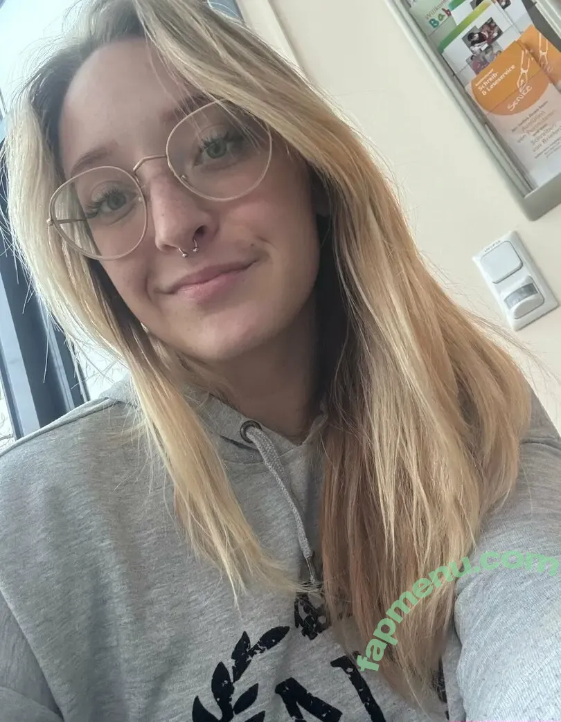 julia-vernunft nude photo #0006 (juliabwerner)