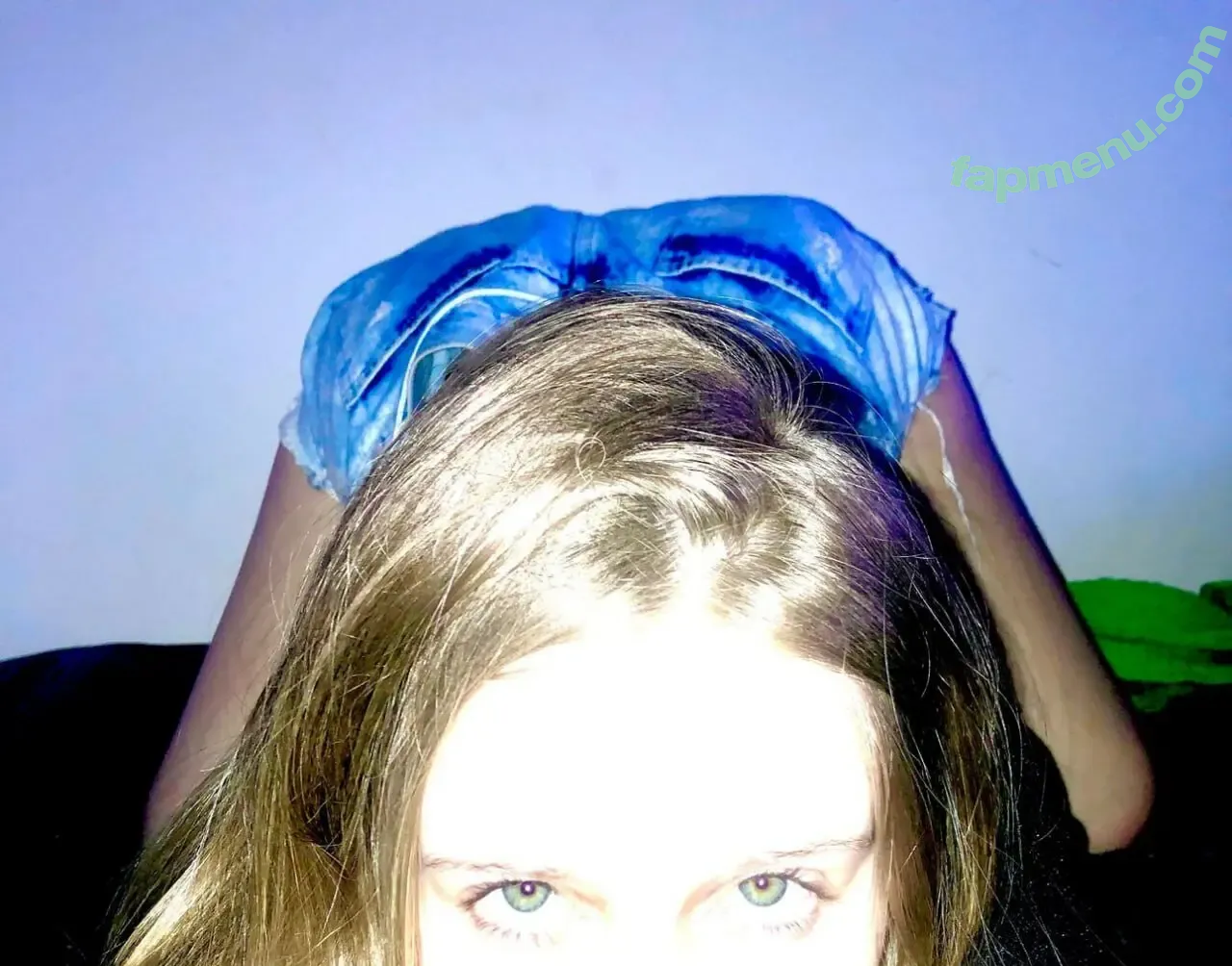 Julia Zimmer nude photo #0043 (_juliazimmer)