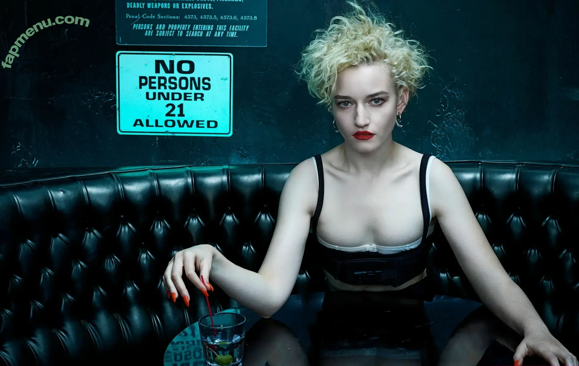 Juliagarner nude photo #0002 (Juliagarner)