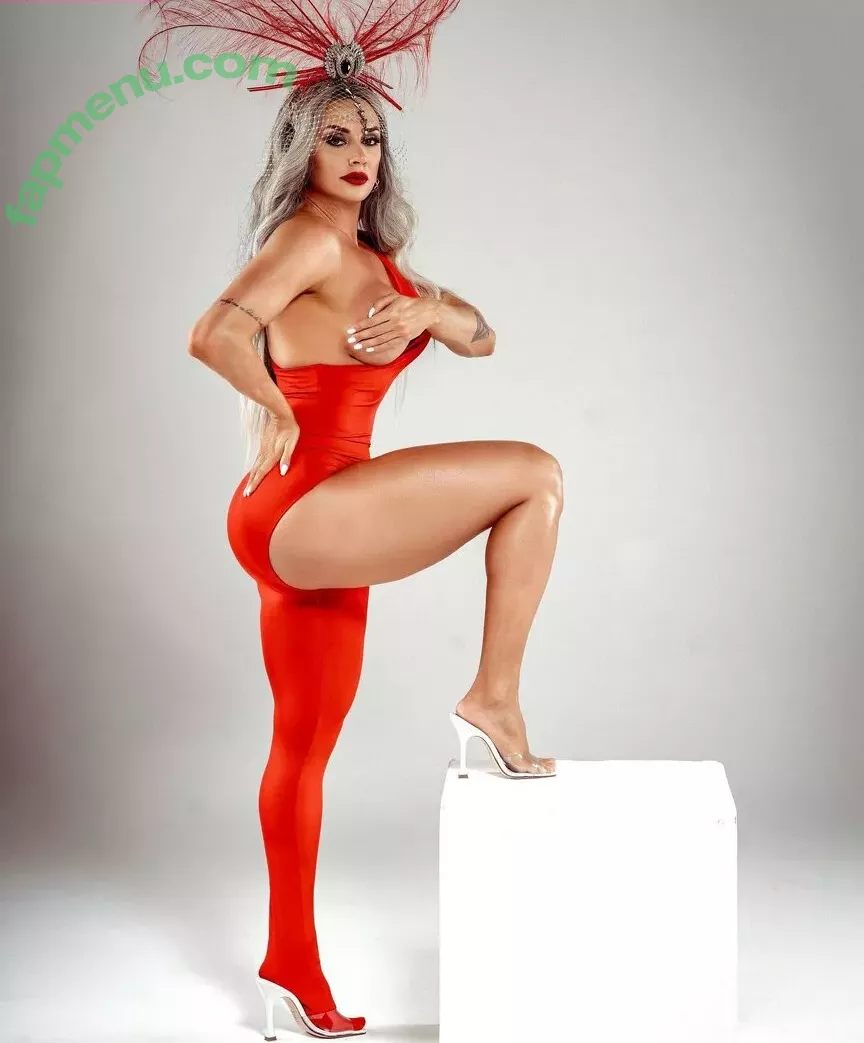 Juliana Salimeni nude photo #0112 (ex-panicat / jujusalimeni)