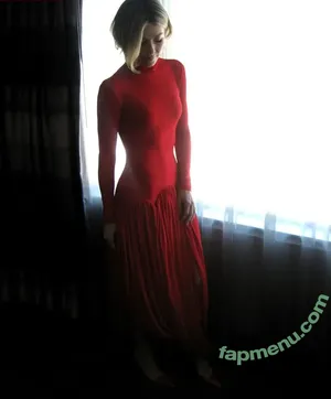 Julianne Hough / juleshough nude photo #1527