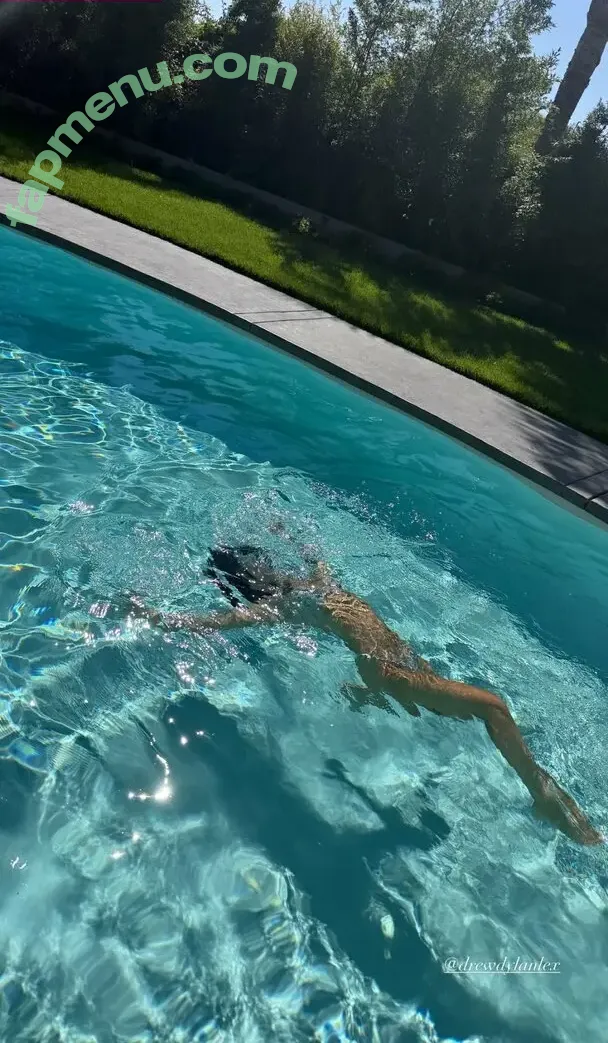 Julianne Hough nude photo #1690 (juleshough)