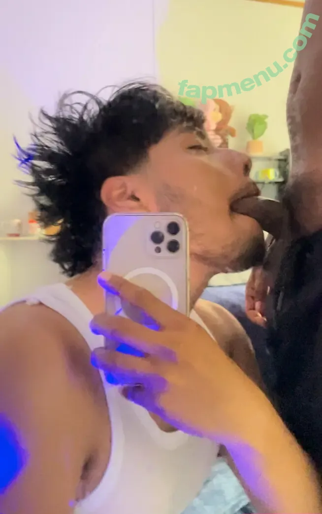 juliannoxx nude photo #0005 (juliannoxx)