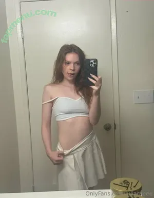 juliaraeee / juliaraeeee nude photo #0006
