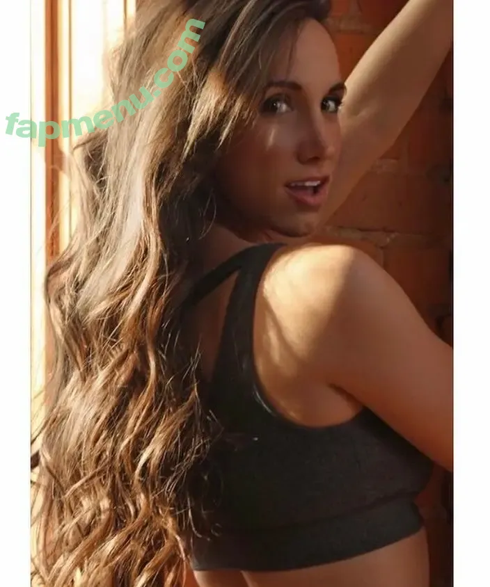 Julie Piraino nude photo #0024 (julie_turquois / julie_turquoise / therobotunicorn)