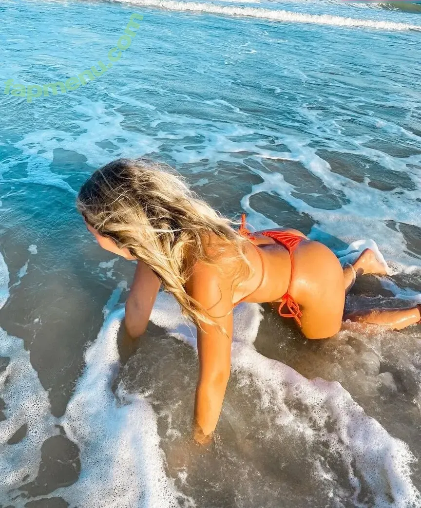 julie.tirado nude photo #0700 (julie.tirado)