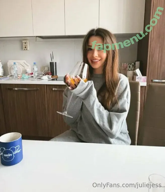 juliejess nude photo #0004 (juliejessofficial)
